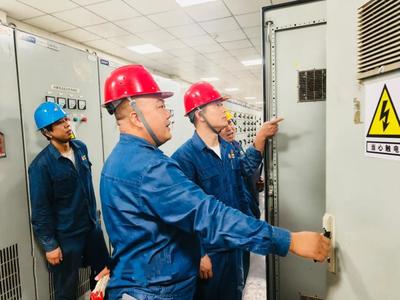 陜鋼集團漢鋼公司“把脈問診”查隱患 “對癥開方”保安全 筑牢電氣信號設(shè)備裝置制造安全防線